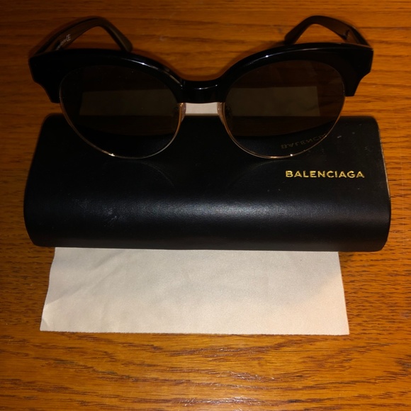 BALENCIAGA Round 51mm Sunglasses BA128 05A - Picture 9 of 10